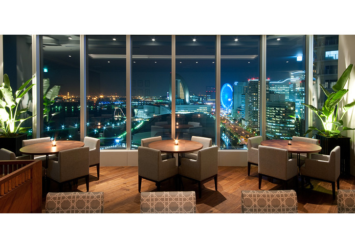 View of the inside of a restaurant on the nineteenth floor